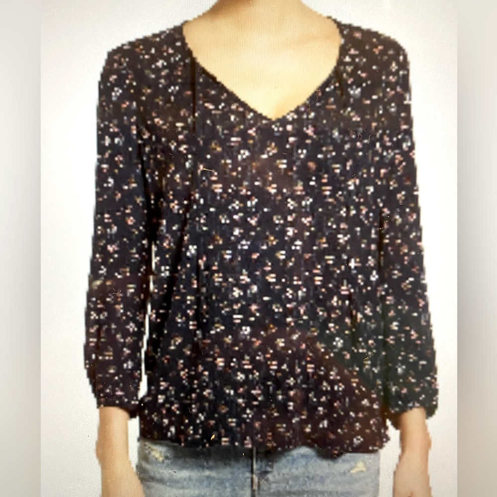 Hinge 3/4 sleeve peasant blouse